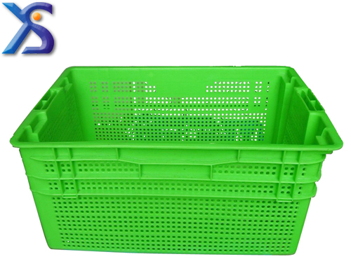 Plastic crate mould 