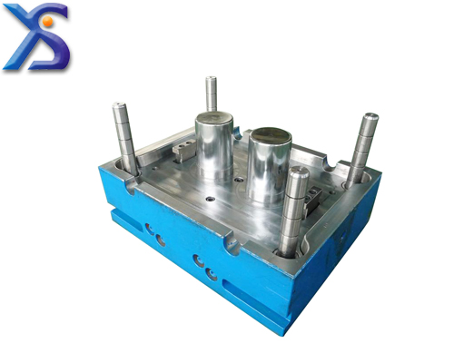 Plastic box mould 